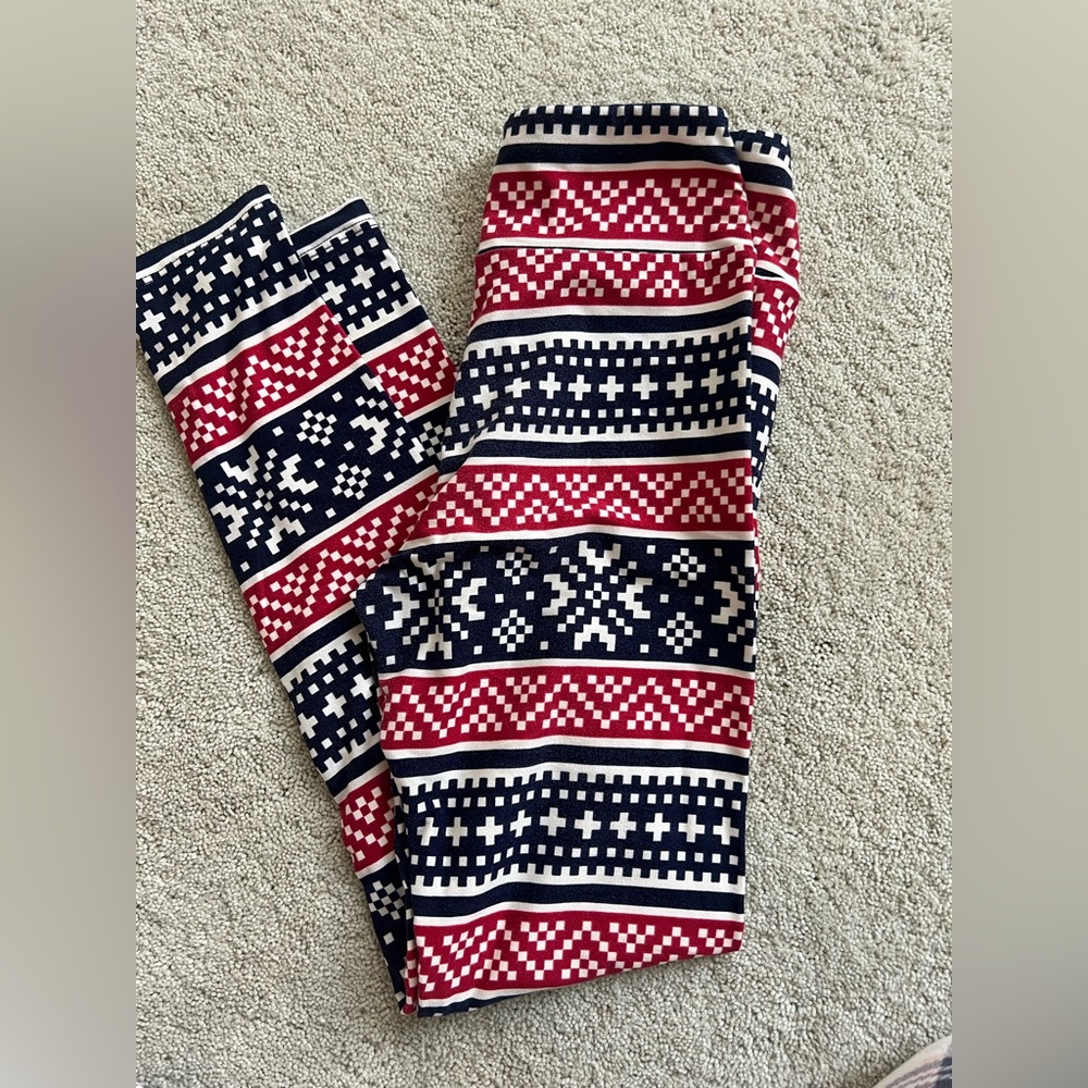 Lularoe Tween Patterned Navy/red Leggings